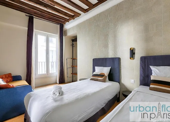 Appartamento Urban Flat 70 - Authentic 3bdr Parisian Flat Parigi